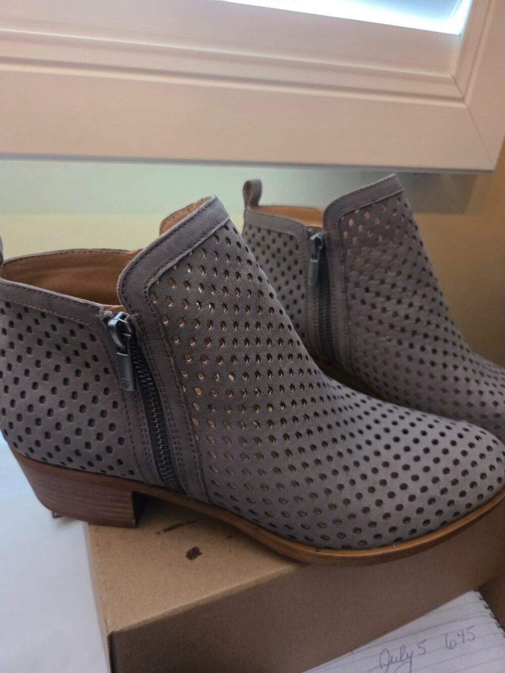 LUCKY BRAND DARK STONE BARCELLO NUBUCK ANKLE BOOTS